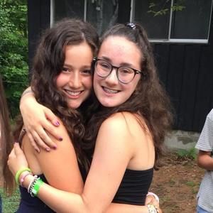 Meet your Posher, Olivia